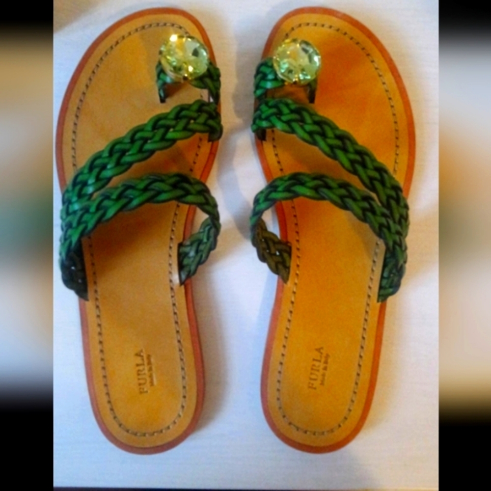 Furla braided leather toe ring sandals